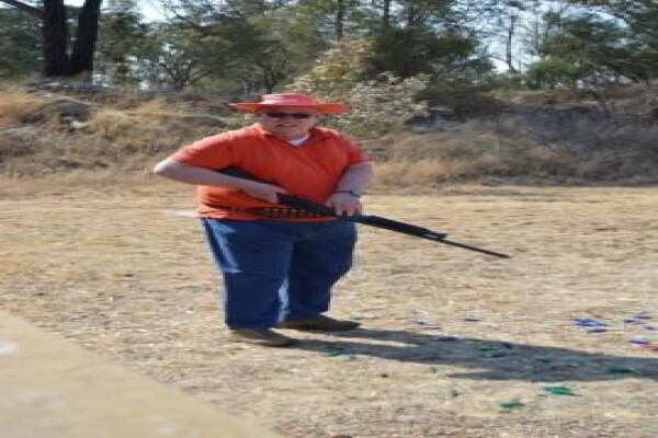 Out Of Africa Arms & Outdoor:Alle Ure Sel