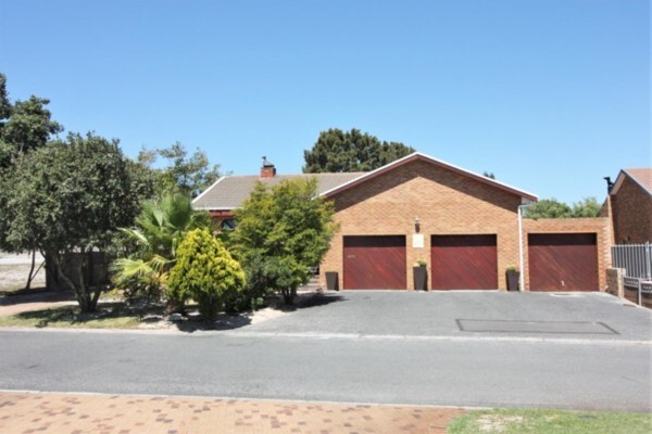 Elmien Estates