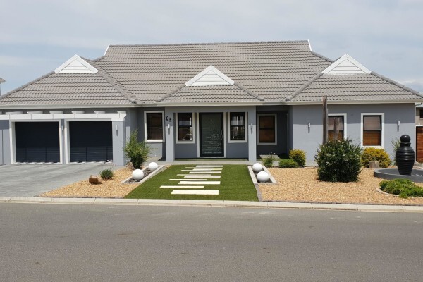 Elmien Estates