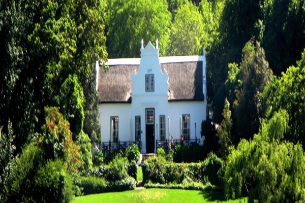 Elmien Estates