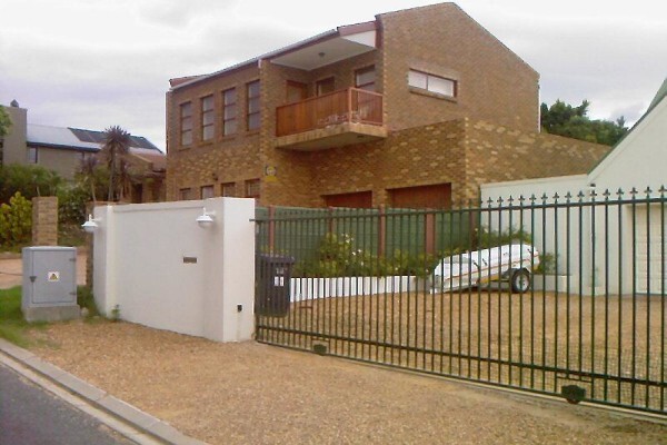 S Smith Builders