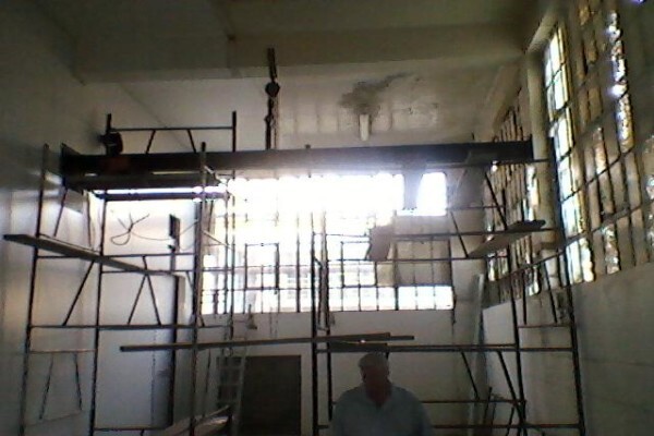Mangolds Division Building & Painting