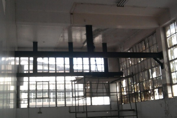 Mangolds Division Building & Painting