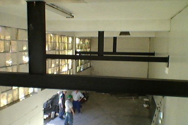 Mangolds Division Building & Painting