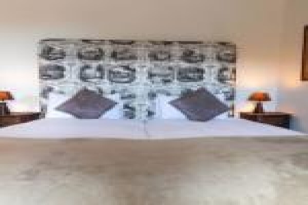 Somerset Villa Guesthouse