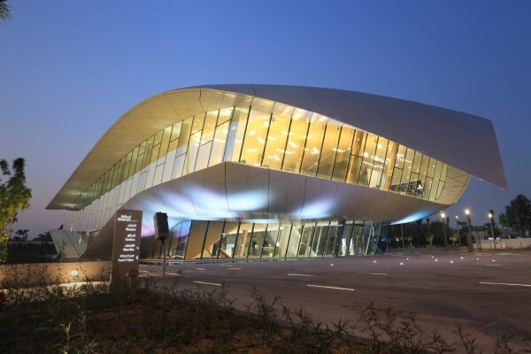Dubai Department of Tourism & Commerce Marketing