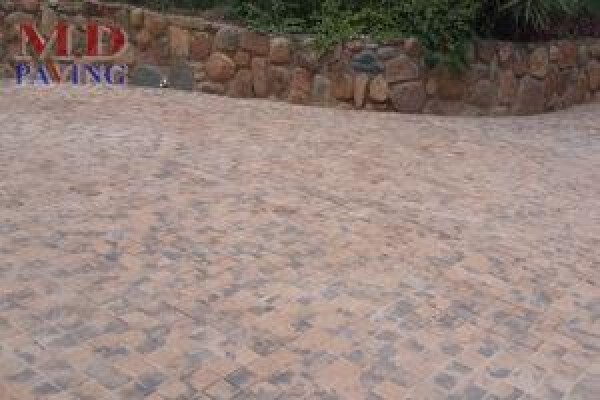 M D Paving