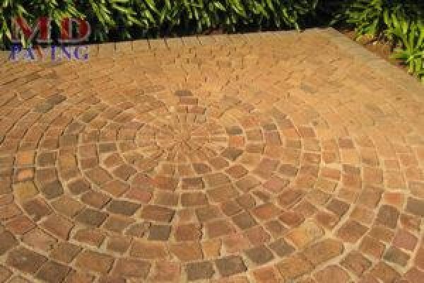 M D Paving