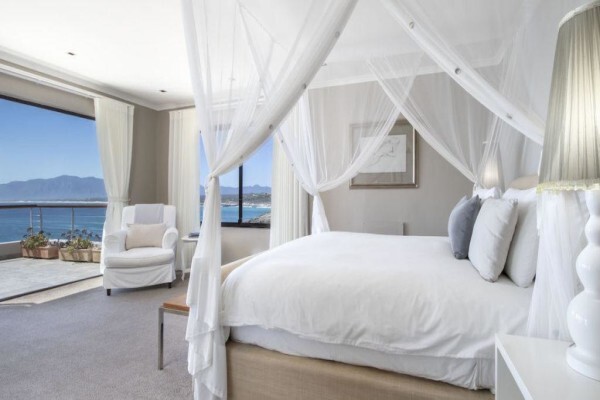 Cliff Lodge Guest House
