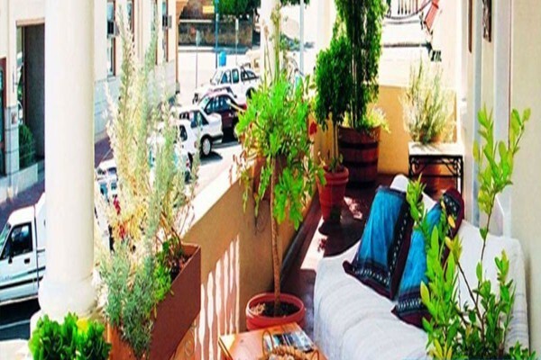 Athenian Villa