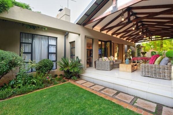 Rentals Dot Com (Harcourts)