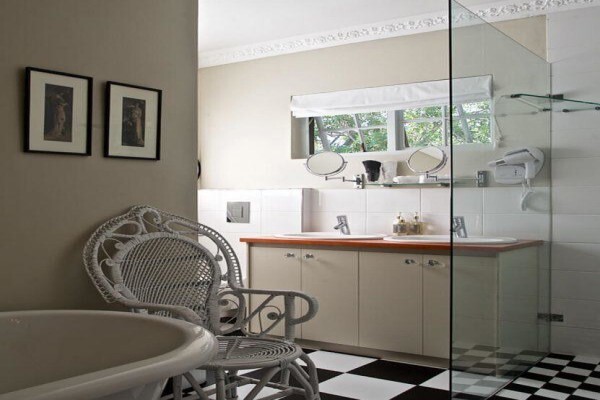 Baruch Guest House