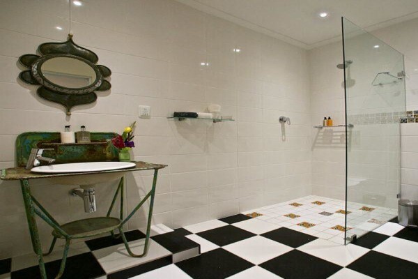 Baruch Guest House