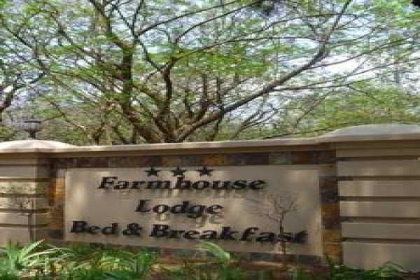 Farmhouse Lodge