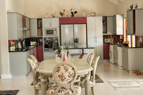 Gareth Evans Kitchens & Furniture