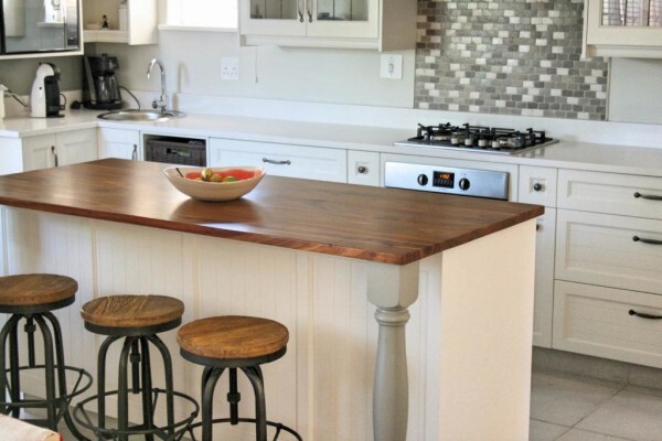 Gareth Evans Kitchens & Furniture