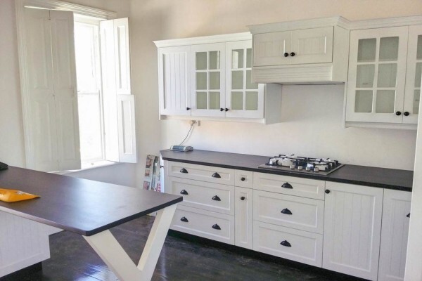 Gareth Evans Kitchens & Furniture