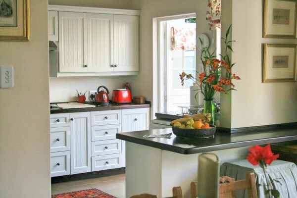 Gareth Evans Kitchens & Furniture