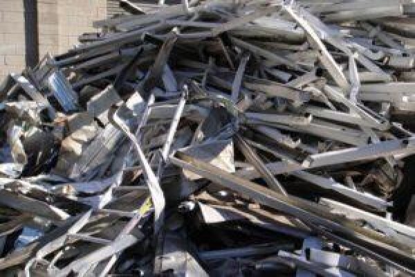 Marlboro Scrap Metal CC
