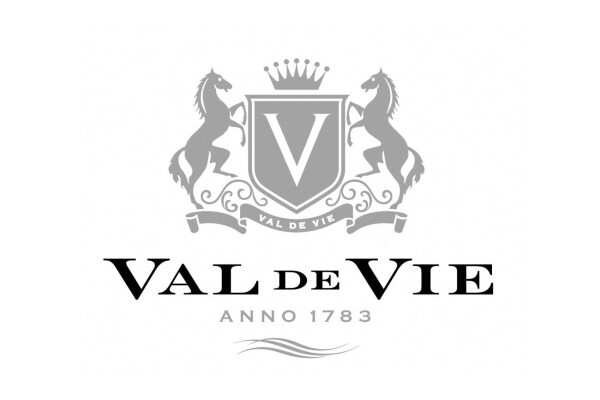 Vivid Luxury Marketing (Pty) Ltd