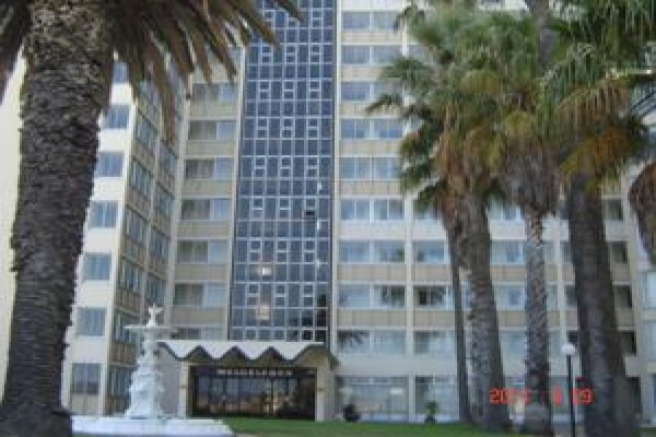 Malcolm Bouwer Estate Agent CC