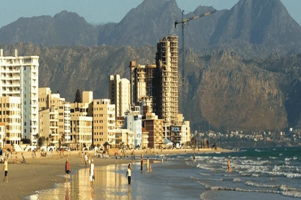 Malcolm Bouwer Estate Agent CC