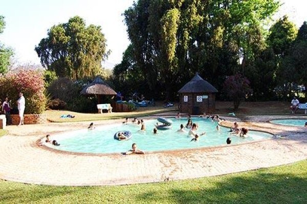 Merry Pebbles Resort:Restaurant