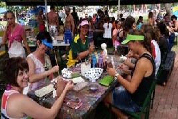 Pick and Paint Ceramic