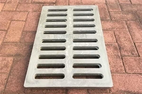 Primus® Manhole Covers