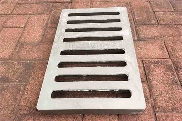 Primus® Manhole Covers