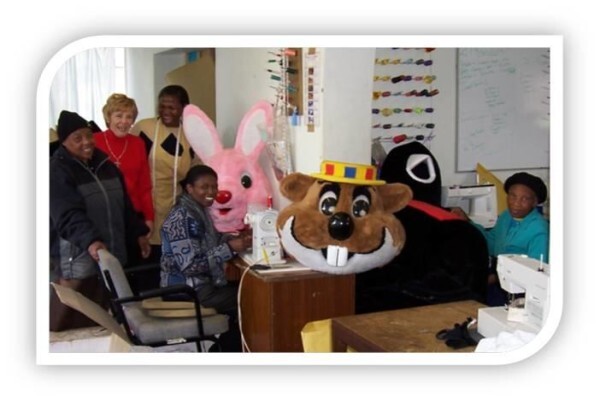 Coras Costumes