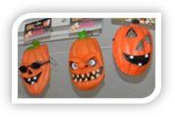 Coras Costumes