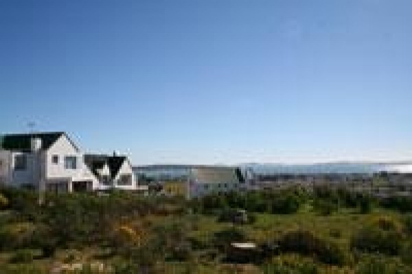 Come Holiday In Langebaan