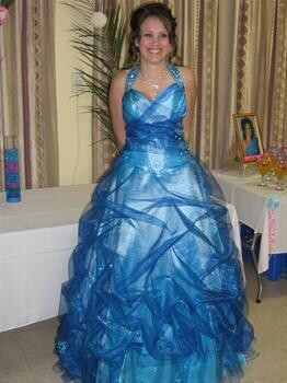 Alice Bridal Hire Pe