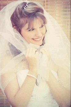 Bridal Make Up Artist