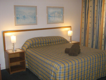 Impala Holiday Flats - Self Catering Durban