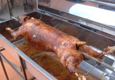 Black Sheep Spit Braai'S And Catering