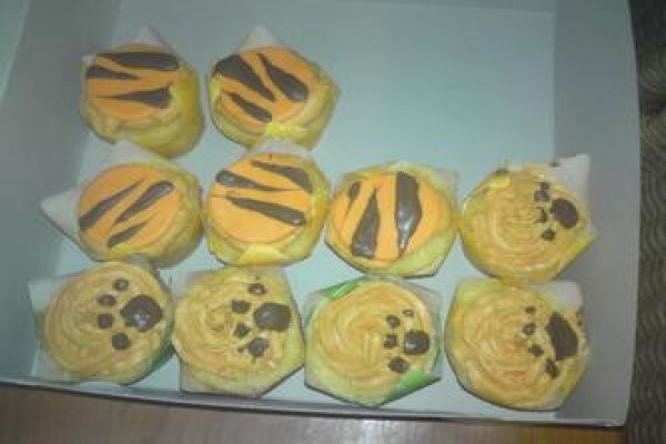 Honey N Cocoa Catering And Decor