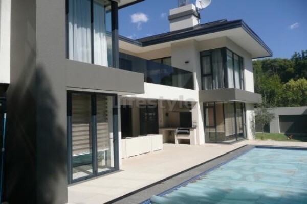 Lifestyle Building Group