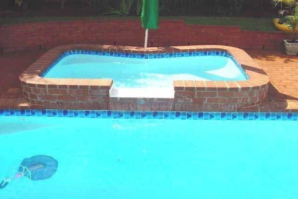 Poolbuilders