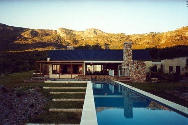 Poolbuilders