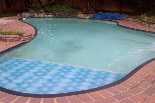 Poolbuilders