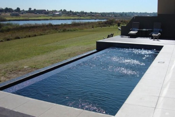 Poolbuilders