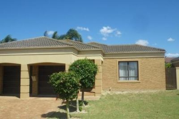 Leapfrog Properties, Durbanville