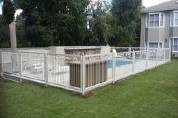 Paul'S Gates Cc