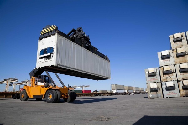 C D T Containers