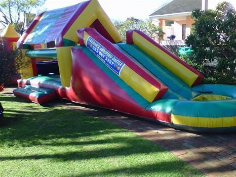 Lezaan'S Jumping Castles