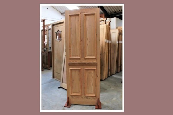 Strippers Restorers & Showroom