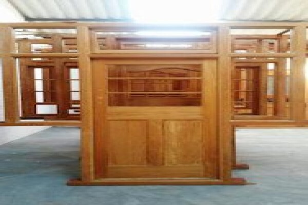 Strippers Restorers & Showroom