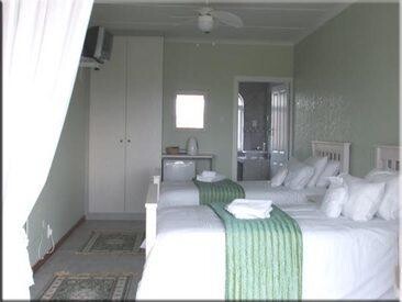 Arosfa Lodge